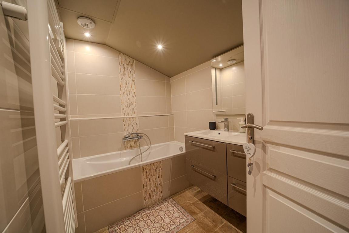 Namaste Home, Votre Havre De Paix A St Remy ! Parking Wifi Inclus * Saint-Rémy-de-Provence